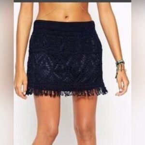 Surf Gypsy Crochet Mini Skirt Navy Blue Size Small Short Skirt EUC